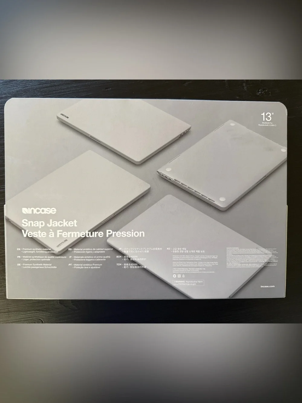 Incase 13” Laptop Snap Jacket Case in Silver